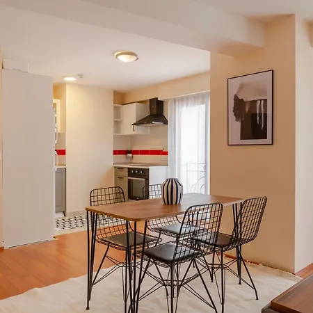 Spacious One Bedroom *