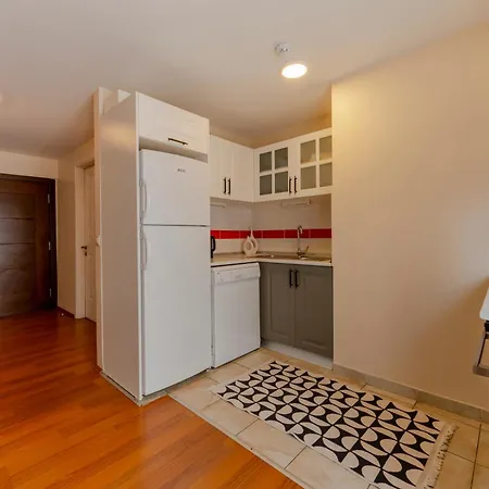 Spacious One Bedroom Appartement *